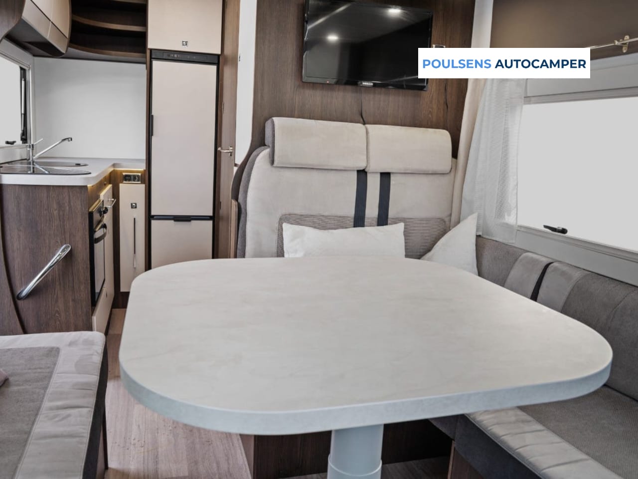 Salon intérieur du Benimar Tessoro 481