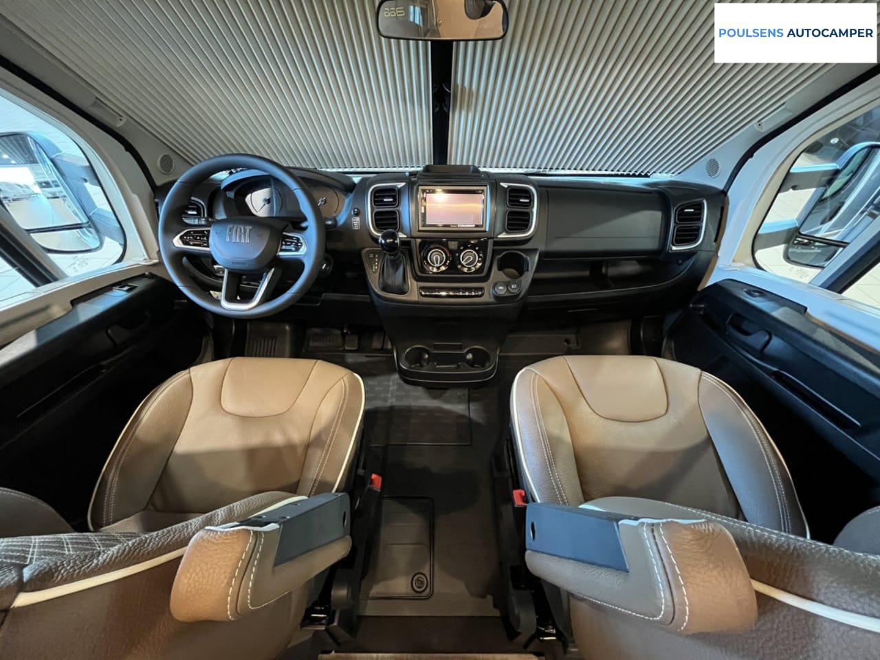 Cabine avant du Bürstner B66