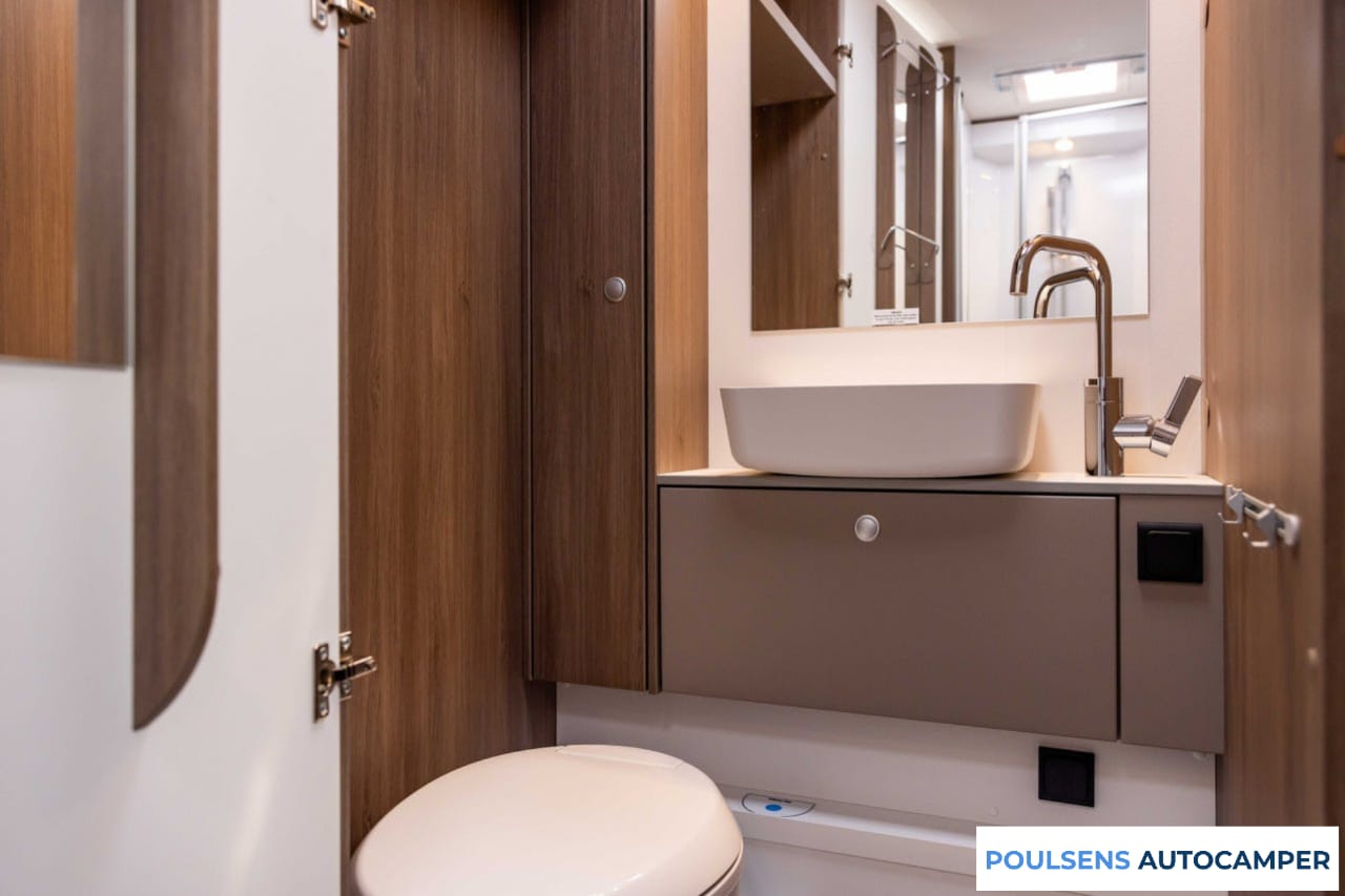 Salle de bain du Carado T 447 2024