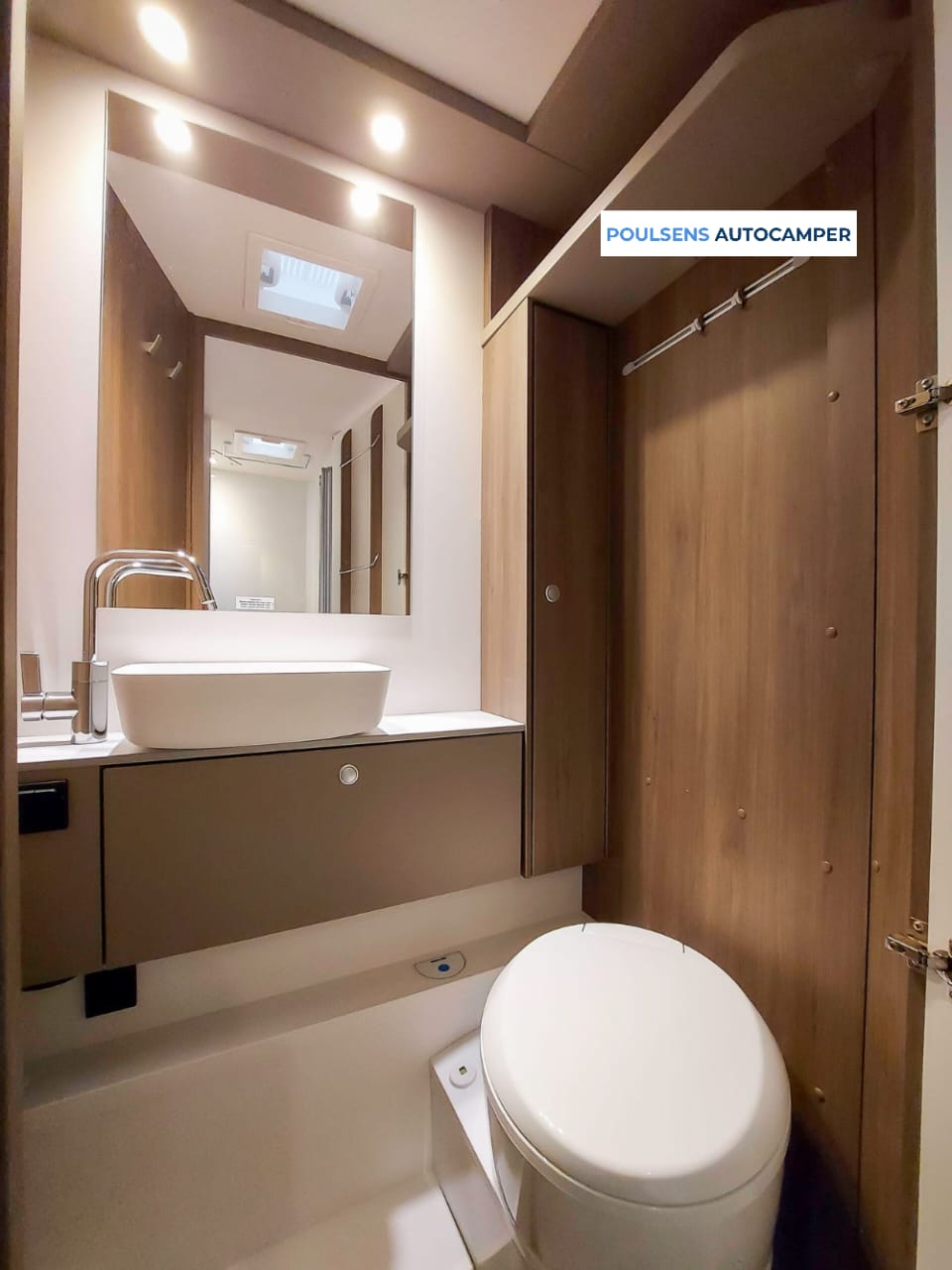 Salle de bain du Carado T 459 Pro+